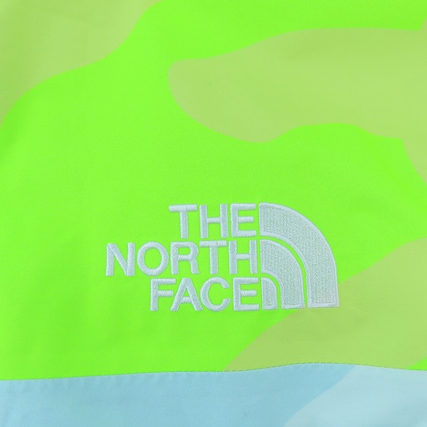 実際に弊社で買取させて頂いたTHE NORTH FACE×KAWS/ノースフェイス×カウズ 22SS Retro 1986 Mountain Jacket/マウンテンジャケット NF0A7WLW/Mの画像 2枚目