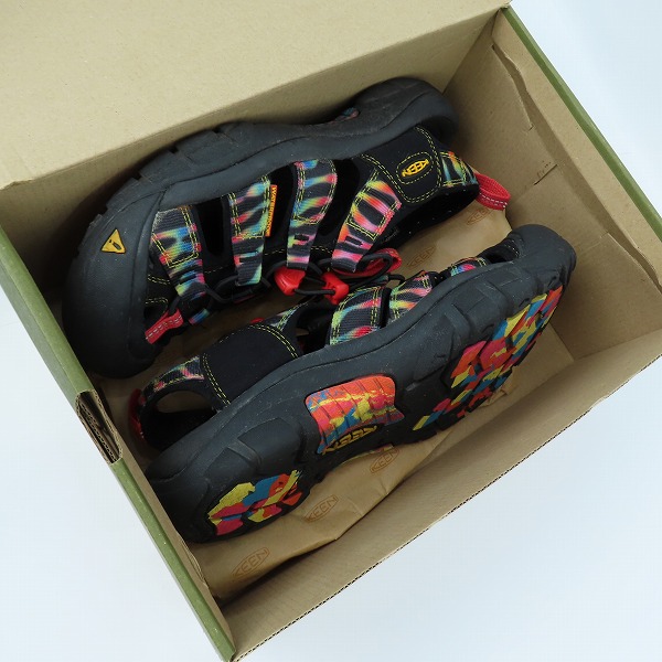 実際に弊社で買取させて頂いた【観賞用】KEEN/キーン newport H2 1012034/26の画像 8枚目