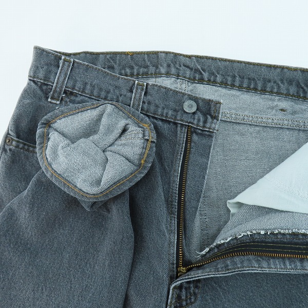 実際に弊社で買取させて頂いたLevis/リーバイス 90s ヴィンテージ  刻印536 ジップフライ ブラックデニムパンツ 40505-0259 W33 L34 の画像 2枚目