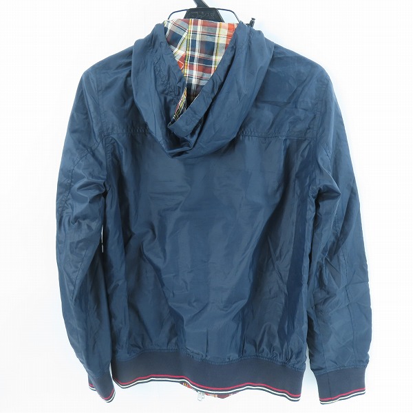 実際に弊社で買取させて頂いたFRED PERRY/フレッドペリー リバーシブルフーデットジャケット F2260/S の画像 1枚目