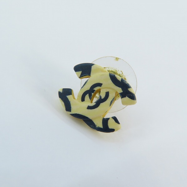 実際に弊社で買取させて頂いたCHANEL/シャネル ココマーク プラスチック ピアス 02 P