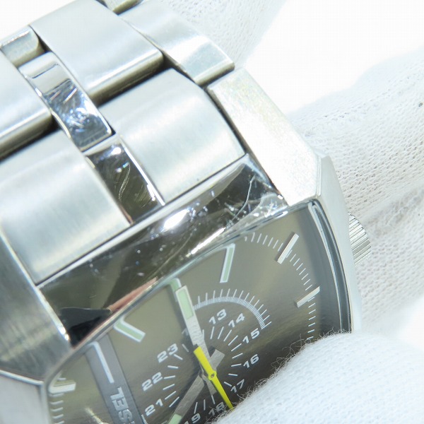 実際に弊社で買取させて頂いたDIESEL/ディーゼル クォーツ 腕時計 DZ-1155【動作未確認】の画像 5枚目