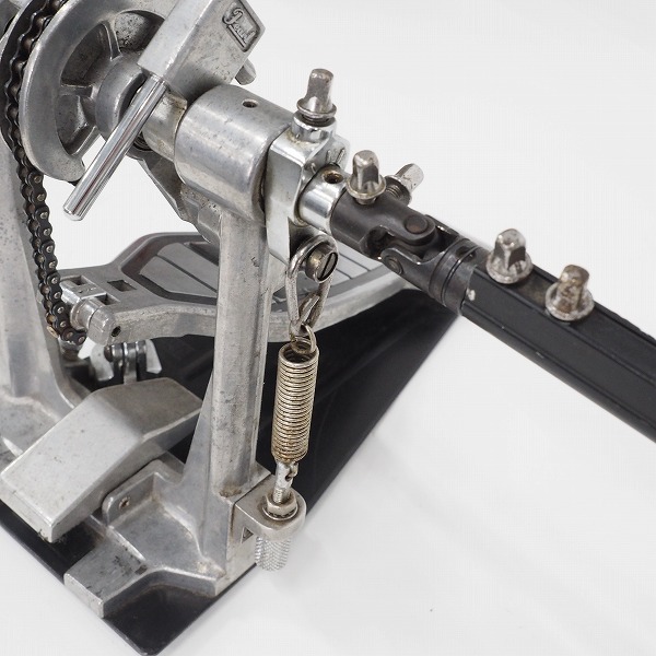 実際に弊社で買取させて頂いた【使用感有り】Pearl/パール 型番不明 ツインペダル キックペダル ドラムペダル シングルチェーンの画像 5枚目