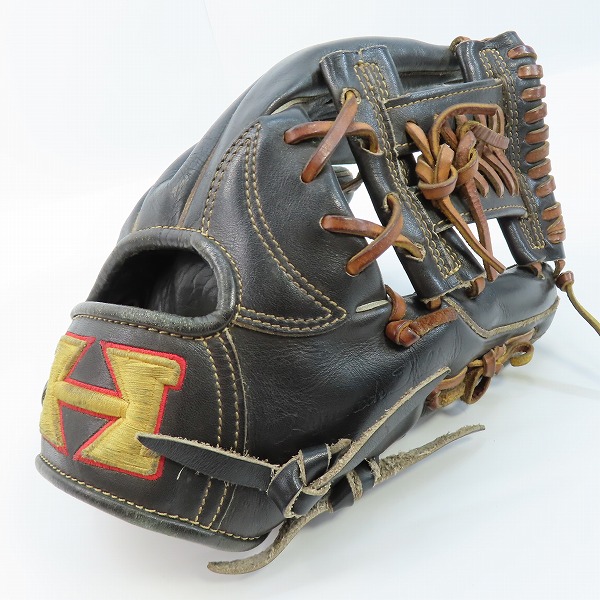 実際に弊社で買取させて頂いたHI-GOLD/ハイゴールド 硬式用 右投げ 内野手用 グローブ 