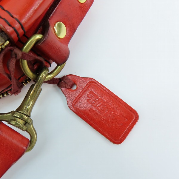 実際に弊社で買取させて頂いたHERZ/ヘルツ 二部屋ソフト ハンドバッグ/クラッチバッグ レッドの画像 8枚目
