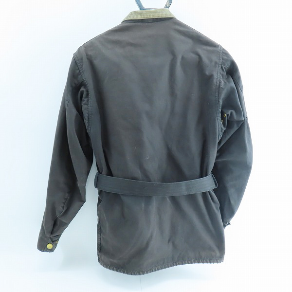 実際に弊社で買取させて頂いたBarbour/バブアー INTERNATIONAL インターナショナル オイルドジャケット 1402131 の画像 1枚目