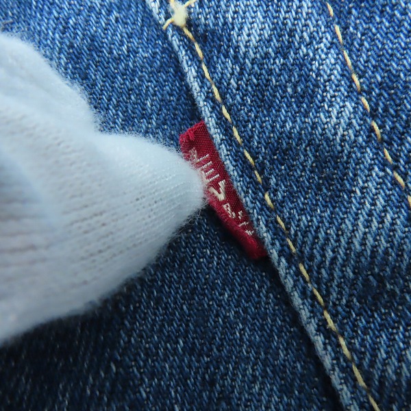 実際に弊社で買取させて頂いたLEVIS/リーバイス ボタン裏刻印無し/片面ビッグE/均等V/隠しリベット デニムパンツ/ジーンズの画像 4枚目