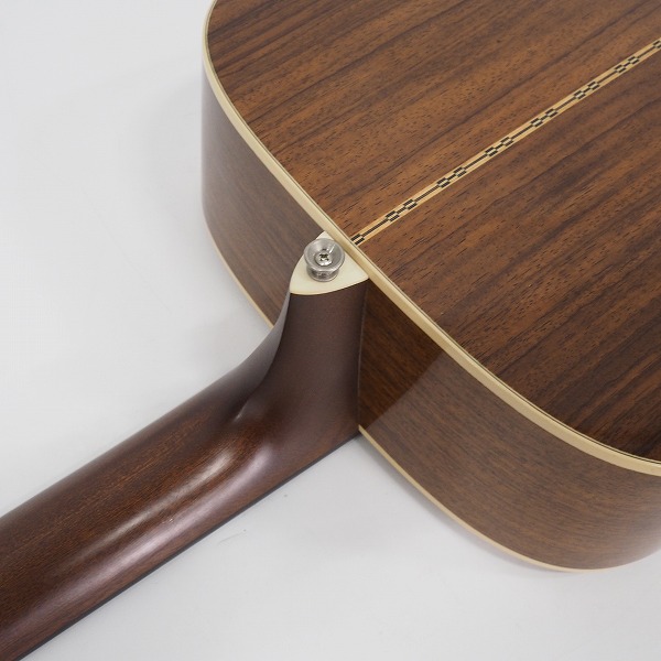 実際に弊社で買取させて頂いた★Martin/マーティン D-28 アコースティックギター/アコギ 2008年製 ハードケース付の画像 8枚目