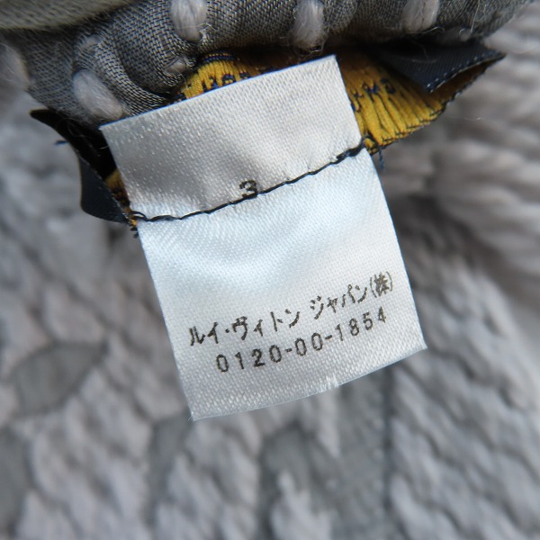 実際に弊社で買取させて頂いた【JPタグ】LOUIS VUITTON/ルイヴィトン モノグラム エシャルプ ロゴマニア マフラー M74742の画像 2枚目