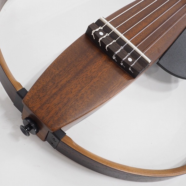 実際に弊社で買取させて頂いた★YAMAHA/ヤマハ SLG200N NT サイレントギター/ナイロン弦 ガットギターの画像 5枚目