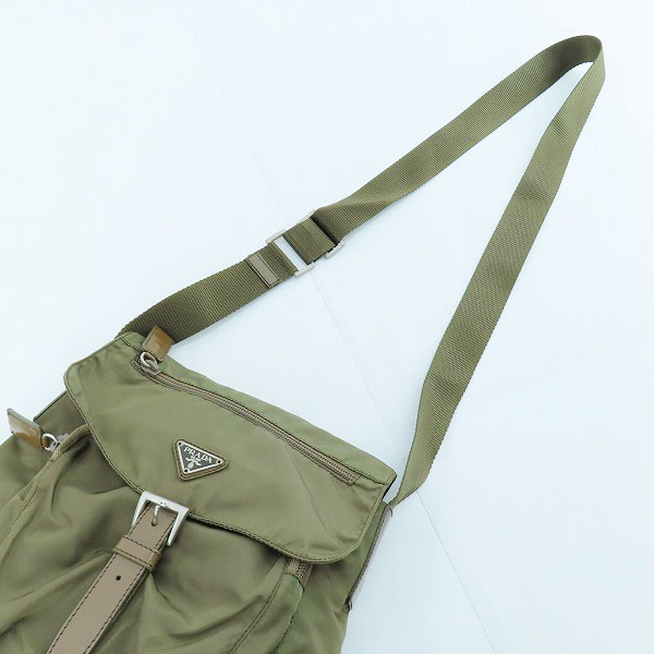 実際に弊社で買取させて頂いたPRADA/プラダ ロゴプレート ナイロン ショルダーバッグ の画像 2枚目