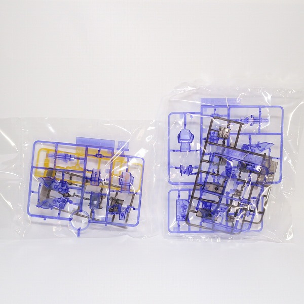 実際に弊社で買取させて頂いた【未組立】BANDAI/バンダイ 機動戦士MOONガンダム HG 1/144 バルギル  クリアカラーの画像 3枚目