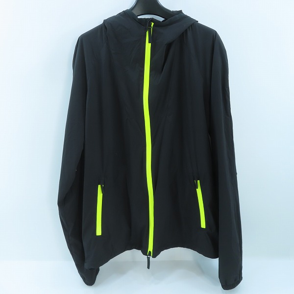 実際に弊社で買取させて頂いたGUCCI/グッチ VIAGGIO/ヴィアッジョ ナイロンジャケット 304834 Z4138/54