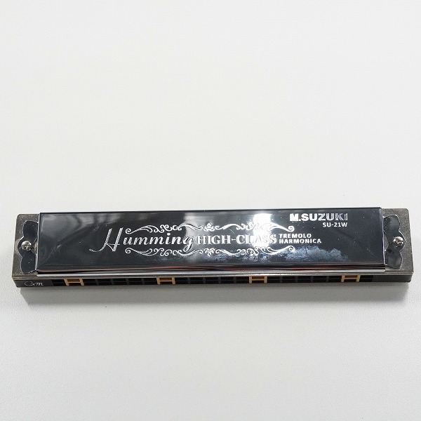 実際に弊社で買取させて頂いたM.SUZUKI/スズキ SU-21W Humming 高級ハミング 21穴 複音ハーモニカ Gm調 ハーモニカ ケース付きの画像 1枚目