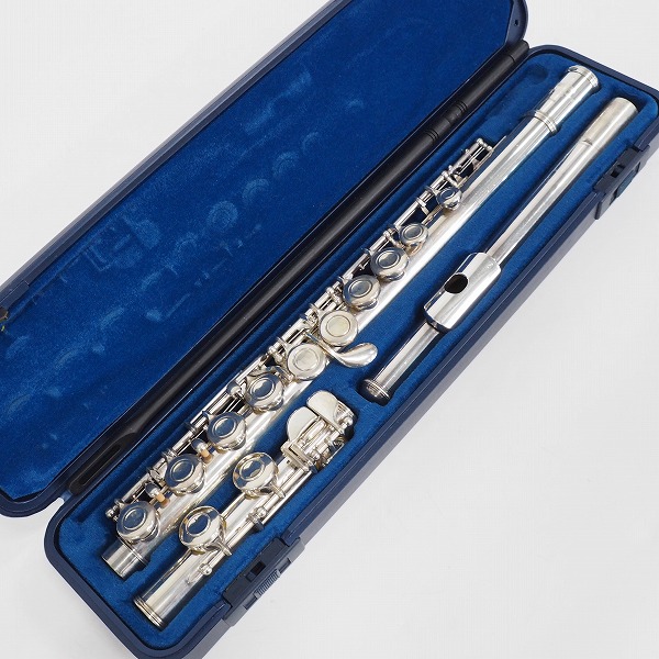 実際に弊社で買取させて頂いたYAMAHA/ヤマハ YFL211S/YFL-211S フルート 頭部管 SILVER刻印有り Eメカ付 ハードケース付