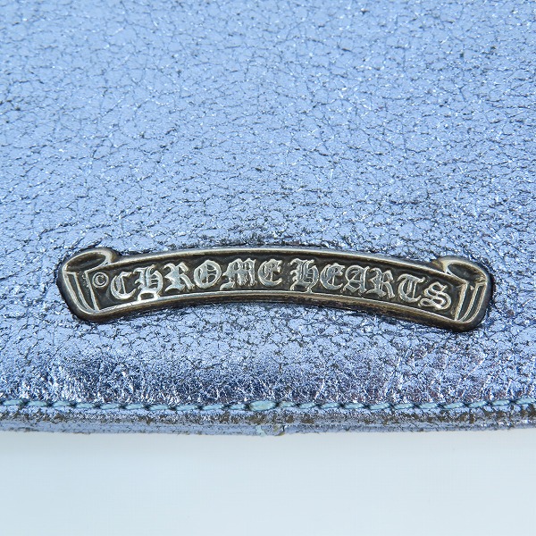 実際に弊社で買取させて頂いた【インボイス原本】CHROME HEARTS/クロムハーツ  PASSPORT COVER #2 パスポート カバー フィリグリークロス メタリックカラーの画像 4枚目
