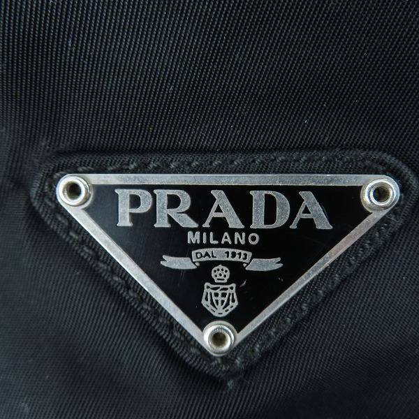 実際に弊社で買取させて頂いた【ジャンク】PRADA/プラダ 三角ロゴプレート ナイロン ショルダーバッグの画像 4枚目