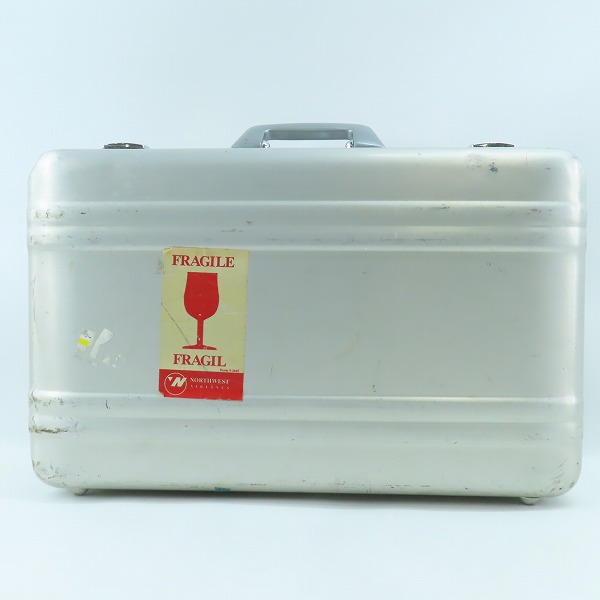 実際に弊社で買取させて頂いたZERO HALLIBURTON/ゼロハリバートン アタッシュケース トランク スーツケース 