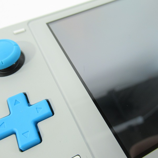 実際に弊社で買取させて頂いたNintendo switch lite/ニンテンドースイッチライト ザシアン・ザマゼンタ ポケモン ソード・シールド モデル 本体のみ HDH-001の画像 8枚目