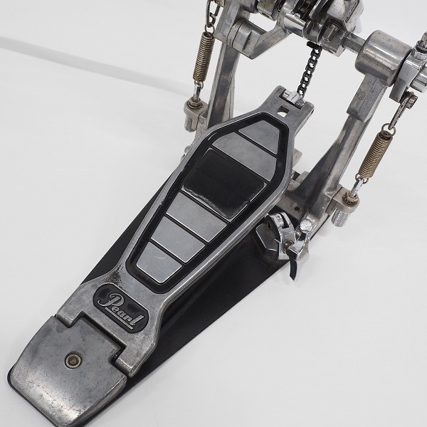 実際に弊社で買取させて頂いた【使用感有り】Pearl/パール 型番不明 ツインペダル キックペダル ドラムペダル シングルチェーンの画像 1枚目
