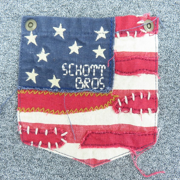実際に弊社で買取させて頂いたSchott/ショット L/S FLAG POCKET TEE アメリカンフラッグ ポケットＴシャツ 3153066 Lの画像 5枚目