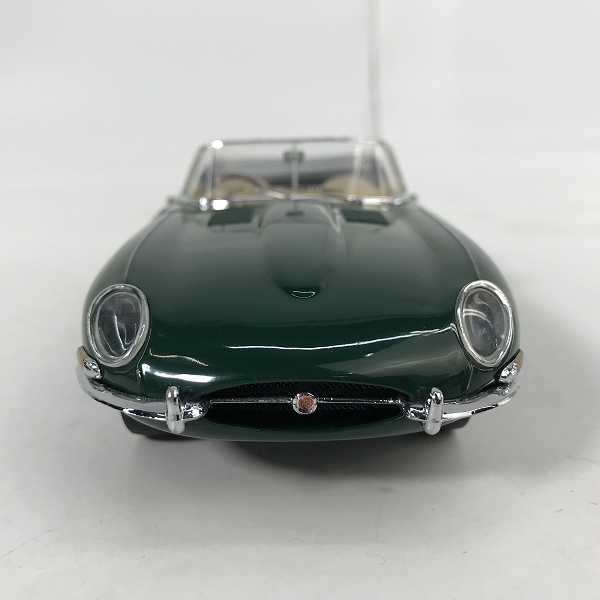 実際に弊社で買取させて頂いたFRANKLIN MINT/フランクリンミント 1/24 ジャガー E-TYPE 1961 グリーン/ミニカーの画像 1枚目