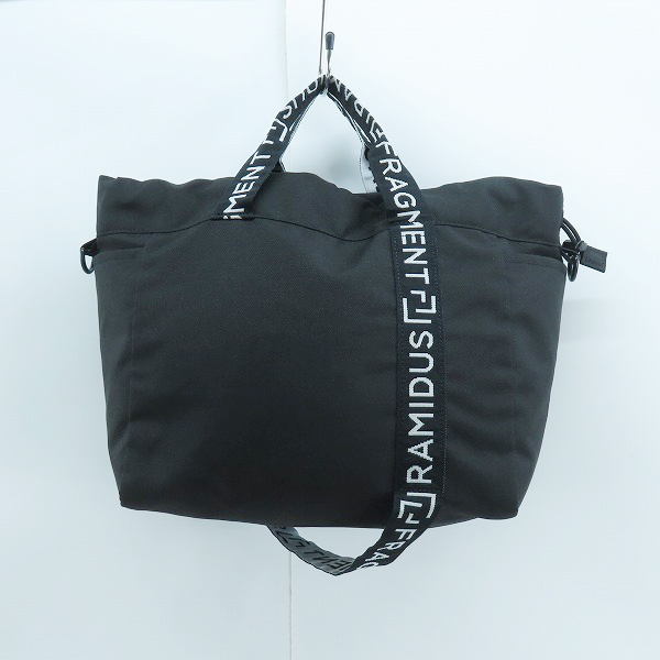 実際に弊社で買取させて頂いたFRAGMENT DESIGN/フラグメントデザイン テープロゴ 2WAY ナイロントートバッグ