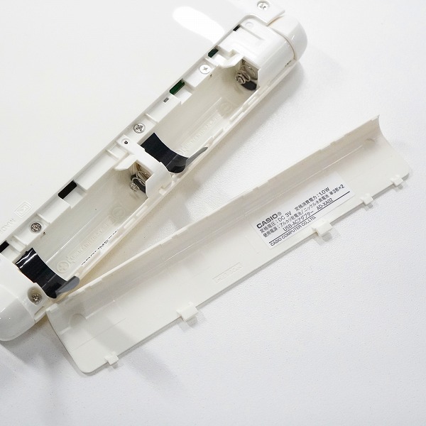 実際に弊社で買取させて頂いたCASIO/カシオ XD-SK2800 EX-word エクスワード ホワイト 電子辞書 簡易動作確認済みの画像 8枚目