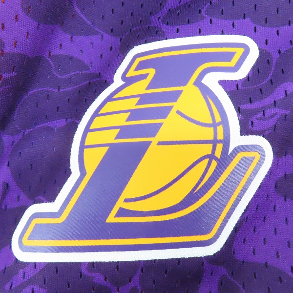 実際に弊社で買取させて頂いたA BATHING APE×mitchell&ness/アベイシングエイプ×ミッチェル＆ネス LOS ANGELES LAKERS JERSEY ショーツ/2XLの画像 8枚目