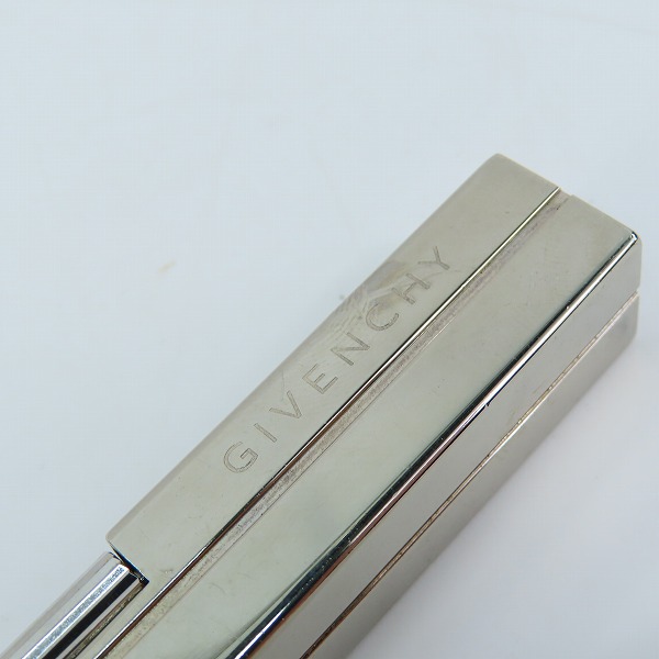実際に弊社で買取させて頂いたGIVENCHY/ジバンシィ スクエア型 ライターの画像 5枚目