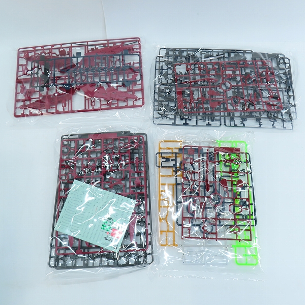 実際に弊社で買取させて頂いた【未組立】BANDAI/バンダイスピリッツ RG 1/144 ガンダムエピオン/W/ガンプラの画像 1枚目