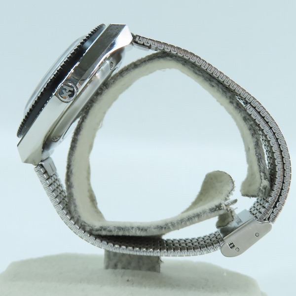 実際に弊社で買取させて頂いたTIMEX/タイメックス AUTOMATIC M79 自動巻き バットマン TW2U29500の画像 1枚目