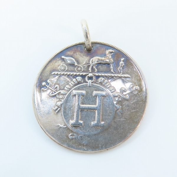 実際に弊社で買取させて頂いたHERMES/エルメス エクスリブリス コイン チャーム/ペンダントトップ の画像 1枚目