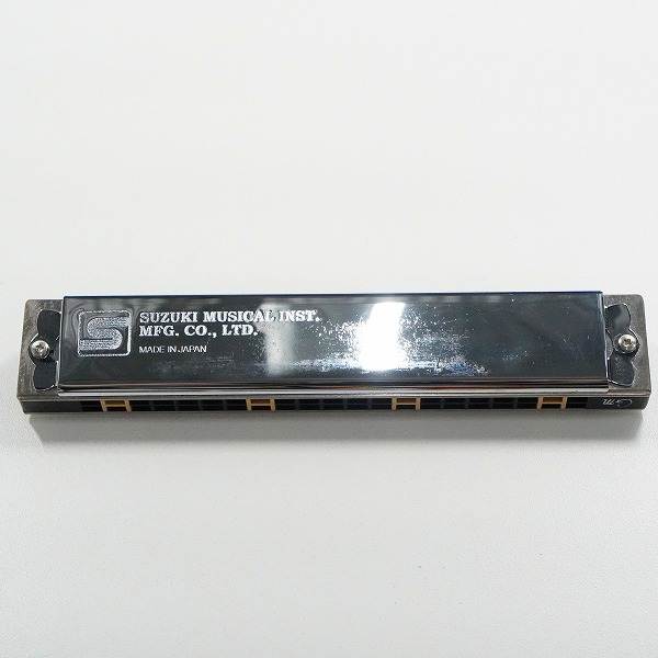 実際に弊社で買取させて頂いたM.SUZUKI/スズキ SU-21W Humming 高級ハミング 21穴 複音ハーモニカ Gm調 ハーモニカ ケース付きの画像 2枚目