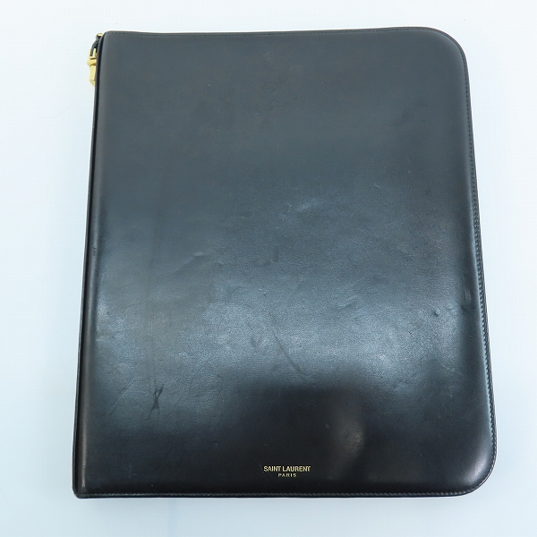 実際に弊社で買取させて頂いたSAINT LAURENT/サンローラン ラウンドジップ クラッチバッグ