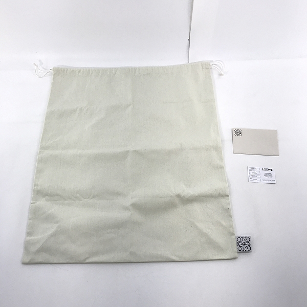 実際に弊社で買取させて頂いたLOEWE/ロエベ スモールクッショントートバッグ アナグラム総柄 A612A93X05の画像 7枚目