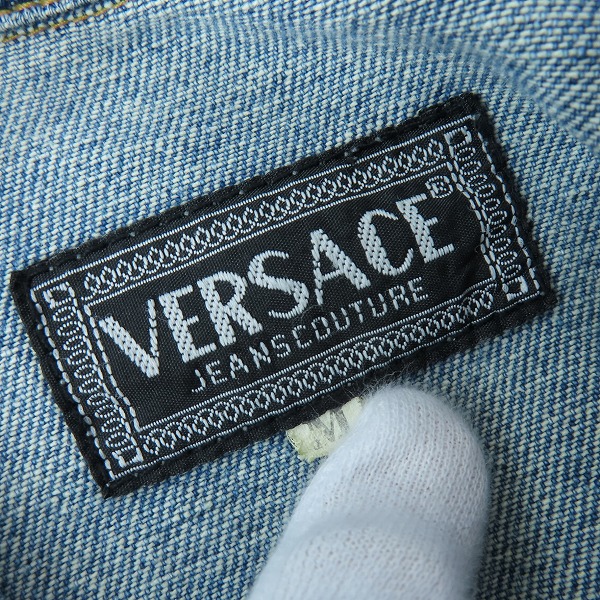 実際に弊社で買取させて頂いたVERSACE/ヴェルサーチ デニムジャケット/Mの画像 2枚目