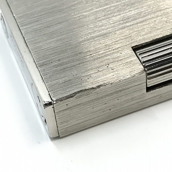 実際に弊社で買取させて頂いたS.T.Dupont/デュポン LIGNE 2/ライン2 ヘアライン パラディウム ガスライターの画像 7枚目