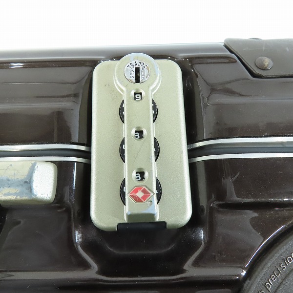 実際に弊社で買取させて頂いたRIMOWA/リモワ Lufthansa/ルフトハンザ エアーライト 2輪 899.25/33Lの画像 4枚目