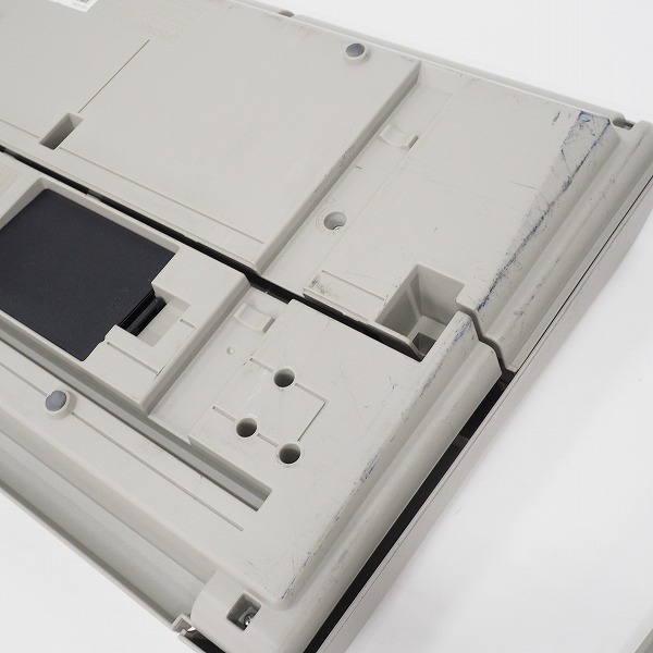 実際に弊社で買取させて頂いた★YAMAHA/ヤマハ PORTATONE PSR-E303/ポータトーン 61鍵盤 ポータブルキーボード【簡易動作確認済】の画像 7枚目