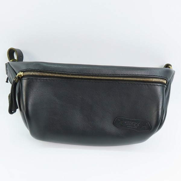 実際に弊社で買取させて頂いたHERZ/ヘルツ 50th 立体マチ レザー ボディバッグ/ウエストバッグ ブラック