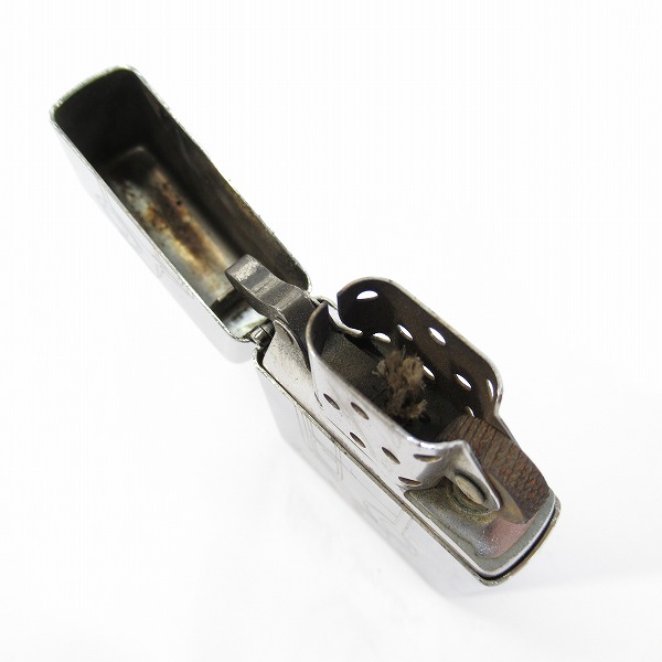 実際に弊社で買取させて頂いたZIPPO/ジッポー Paul Smith/ポールスミス 17年製の画像 4枚目