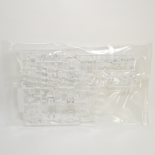 実際に弊社で買取させて頂いた【未組立】BANDAI/バンダイ RG 1/144 トールギス EWの画像 2枚目