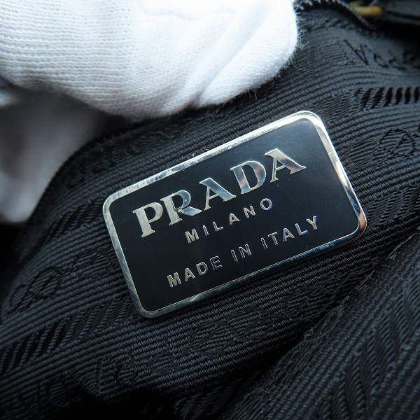 実際に弊社で買取させて頂いたPRADA/プラダ ロゴプレート ナイロン ハンドバッグの画像 6枚目