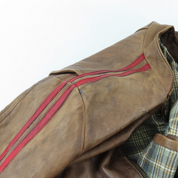 実際に弊社で買取させて頂いたSCHOTT/ショット クラシックレーサー レザーライダースジャケット 3141010/Lの画像 7枚目