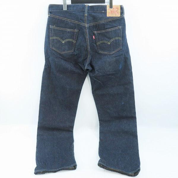 実際に弊社で買取させて頂いたLEVIS/リーバイス 501XX 刻印555 復刻 米国製 98年製 デニムパンツ 501-0003/W36L36の画像 1枚目
