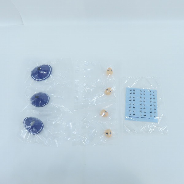 実際に弊社で買取させて頂いた【未組立】コトブキヤ 1/10 創彩少女庭園 佐伯リツカ 聖アイリス女学園高等部 冬服 ドリーミングスタイル スノーホワイトの画像 3枚目