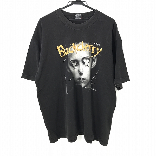 実際に弊社で買取させて頂いたGiant/ジャイアント buckcherry/バックチェリー 2001 Tour TIME BOMB ヴィンテージ/ビンテージ バンド Tシャツ/XL