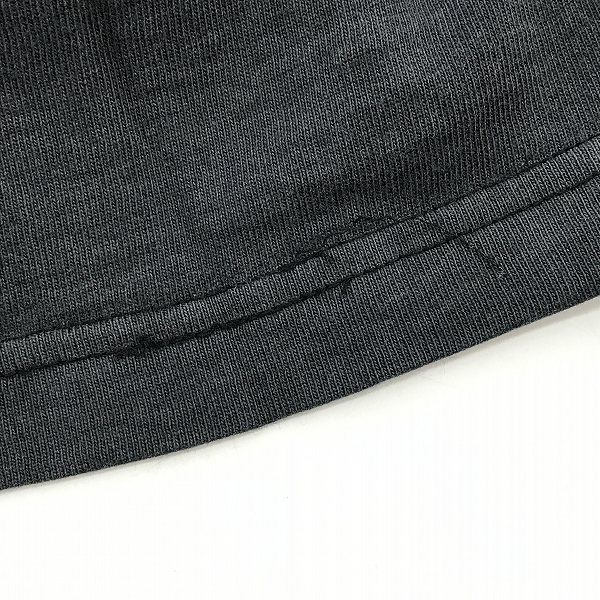 実際に弊社で買取させて頂いたGUNS N' ROSES/ガンズアンドローゼズ SHOOT製 ヴィンテージ/ビンテージ 2007 ワールド ツアー バンド Tシャツ/XLの画像 6枚目