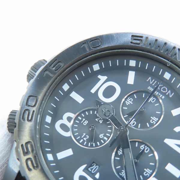 実際に弊社で買取させて頂いたNIXON/ニクソン MINIMIZE THE 42-20 CHRONO クロノグラフ クォーツ 腕時計【動作未確認】の画像 5枚目